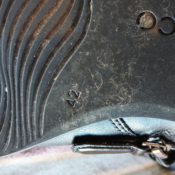 Ecco Chelsea Boots - Picture 6 of 6